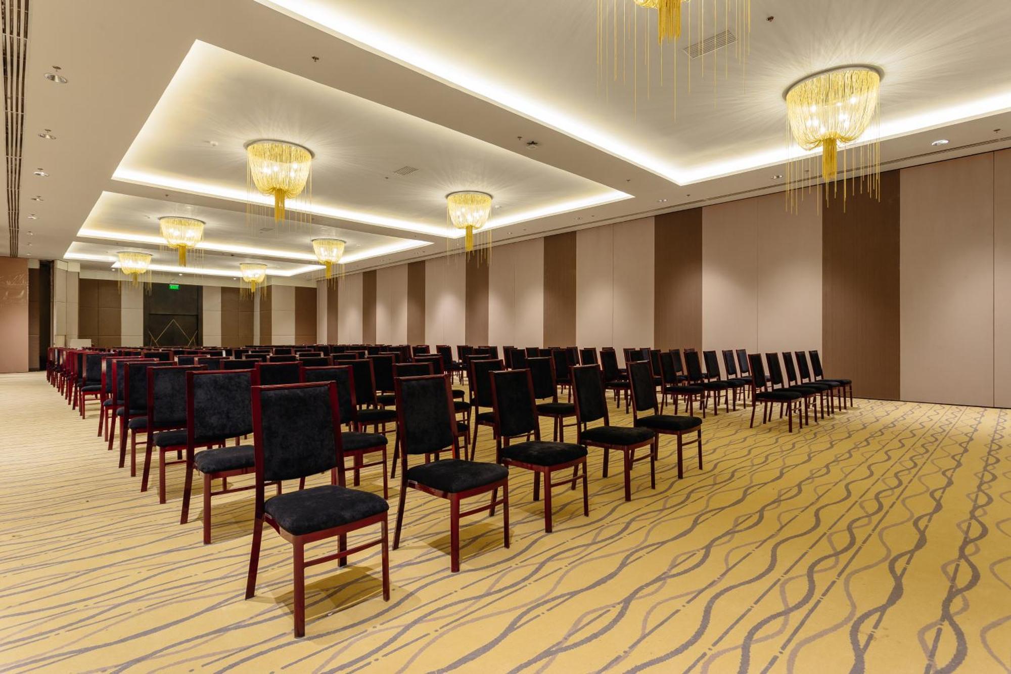 Summit Hotel Tacloban Eksteriør billede