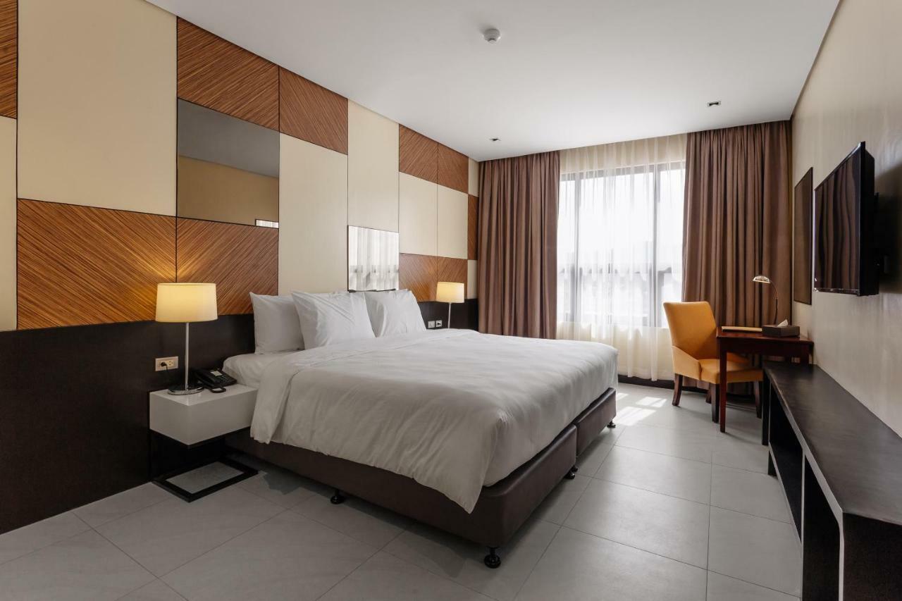Summit Hotel Tacloban Eksteriør billede